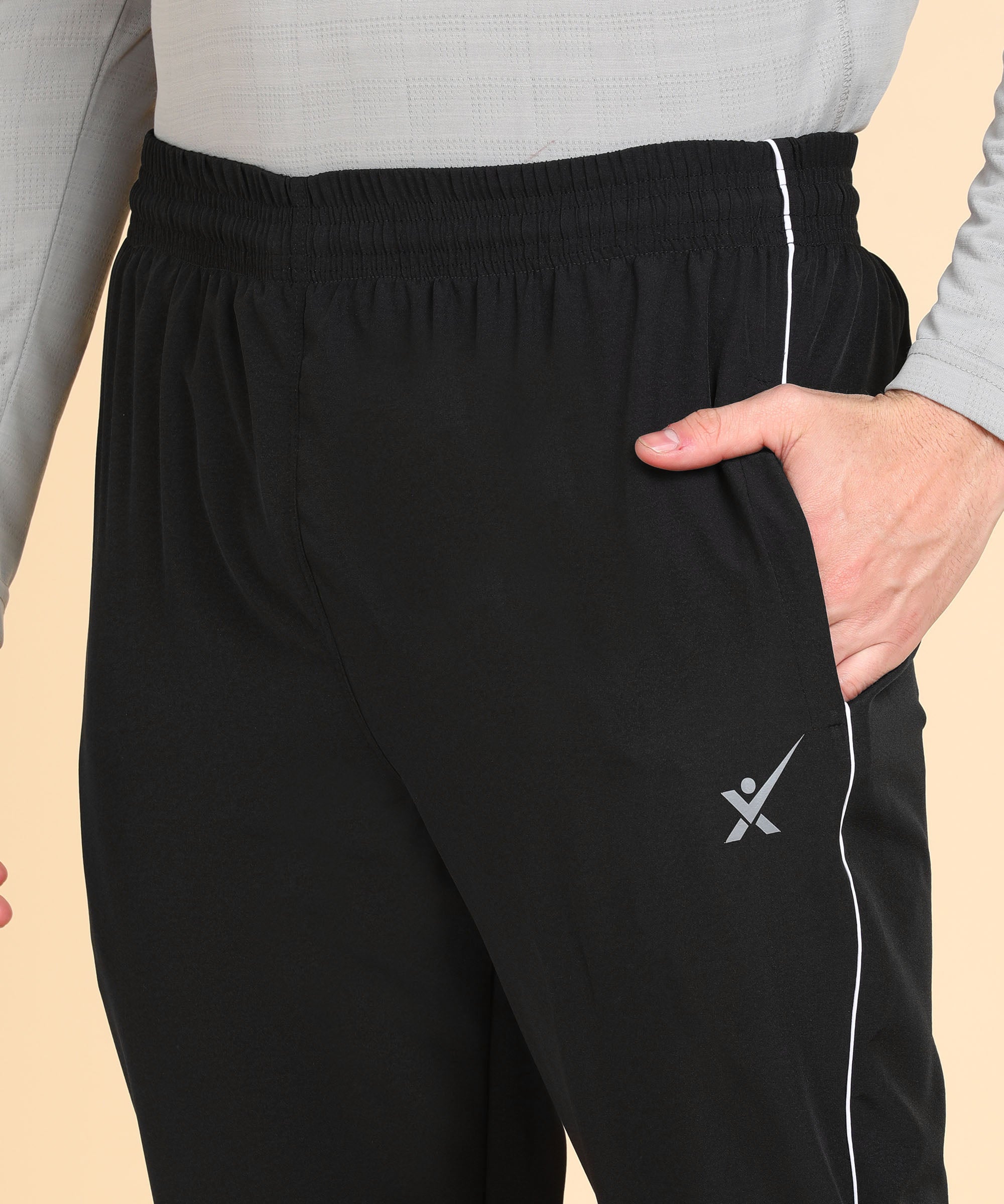 BLACK SOLID NS LYCRA TRACK PANT FOR MEN (TRACK106)