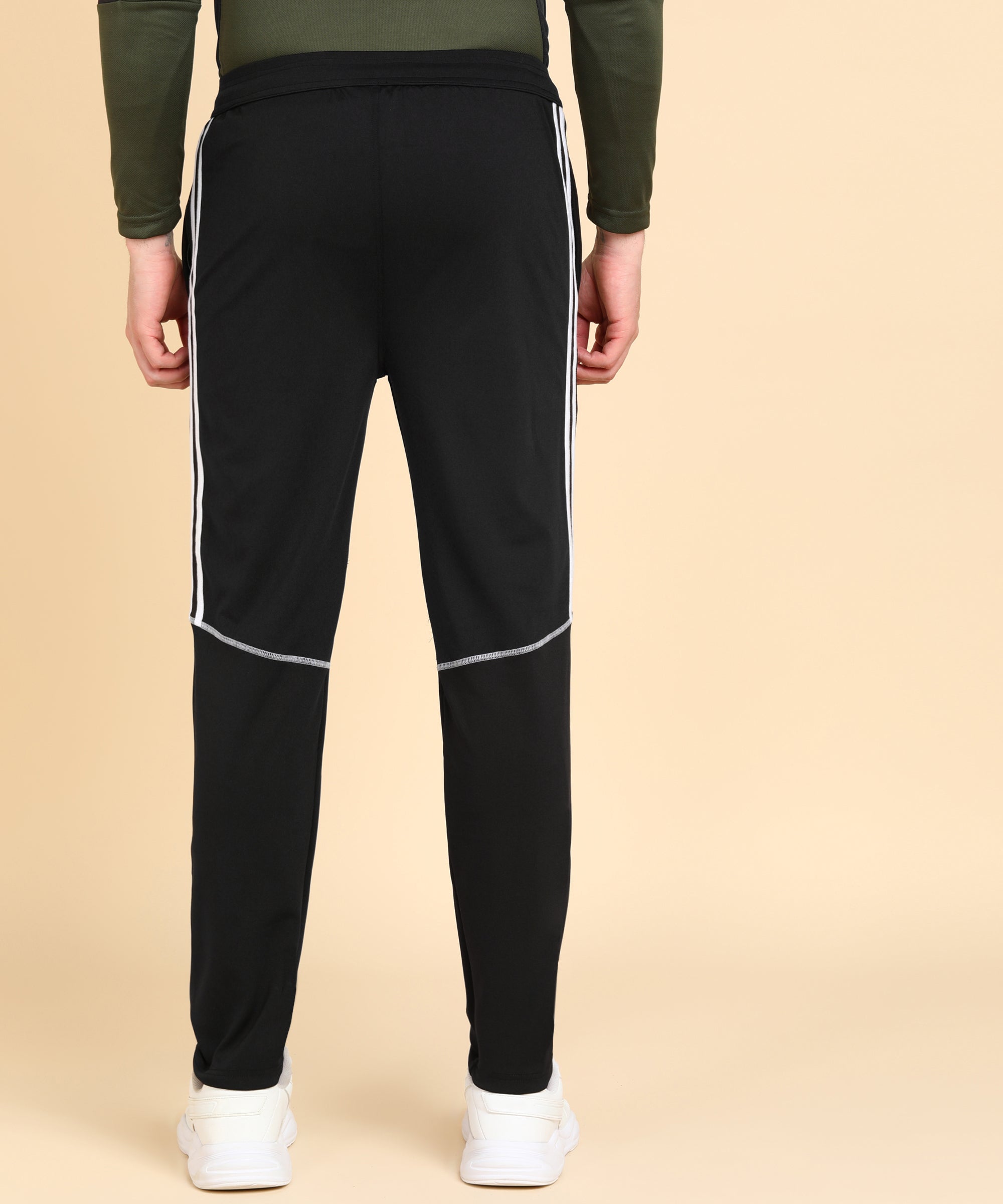 BLACK SOLID 4 WAY LYCRA TRACK PANT FOR MEN (TRACK112)