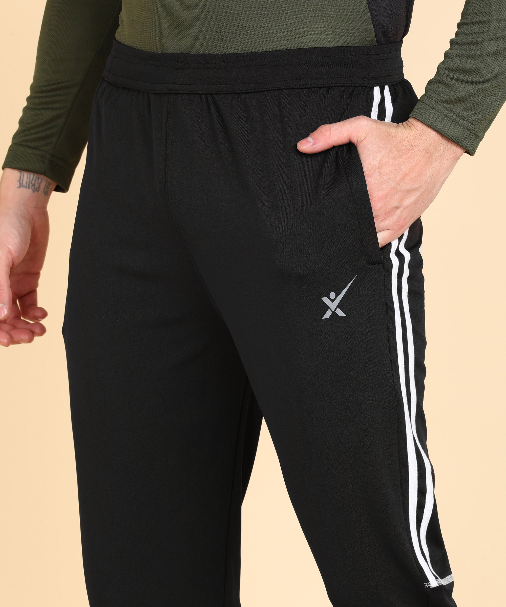 BLACK SOLID 4 WAY LYCRA TRACK PANT FOR MEN (TRACK112)