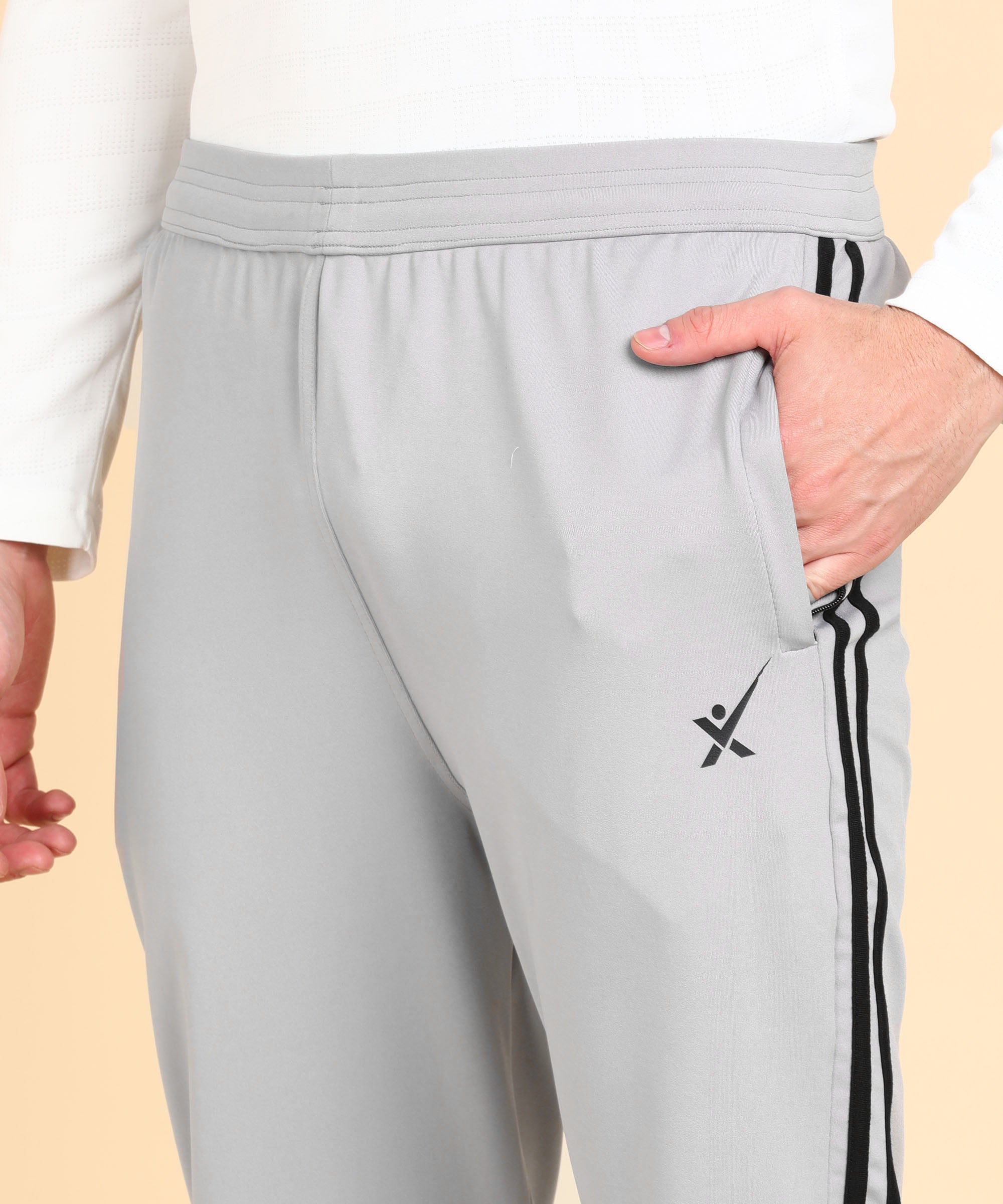 LIGHT GREY SOLID 4 WAY LYCRA TRACK PANT FOR MEN (TRACK114)